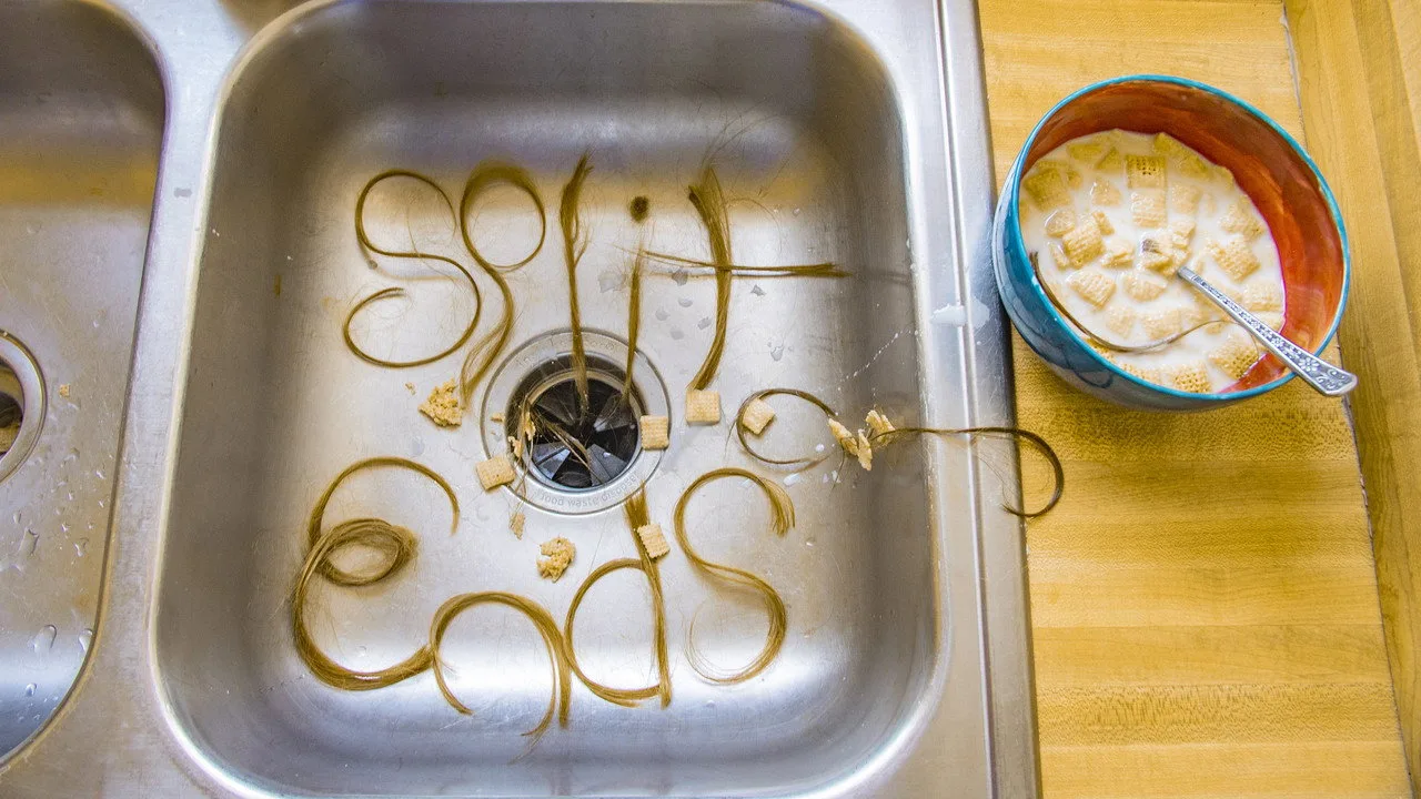 Escena de Split Ends