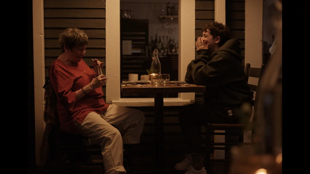 Escena de Bubbe & Tal