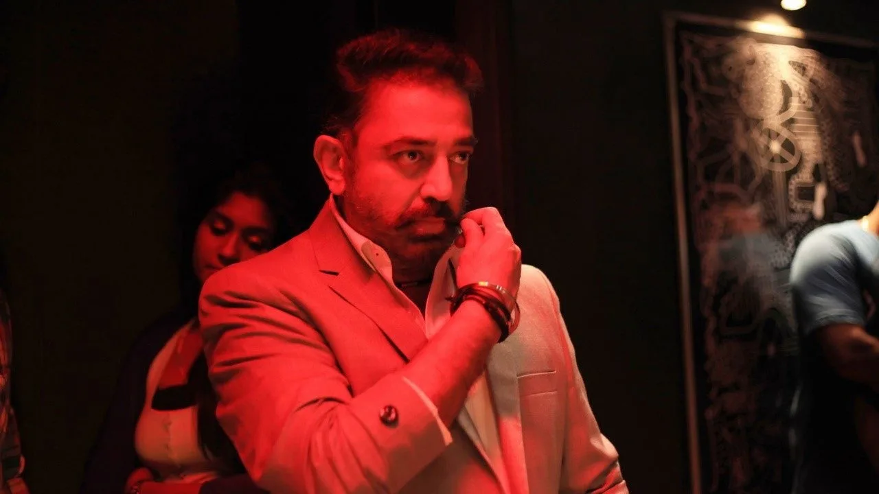 Scene from Thoongaavanam