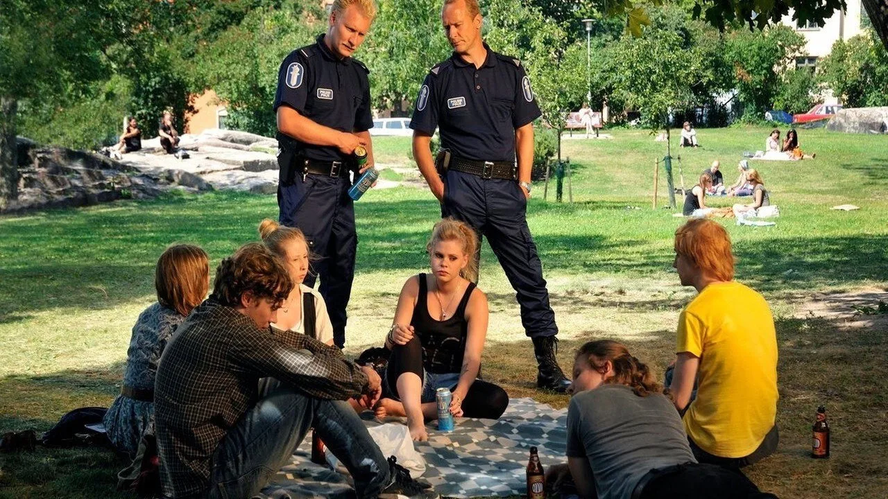 Scene from Sixpack