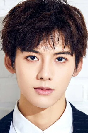 Photo of Aaron Deng
