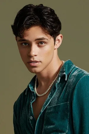 Photo of Alex Hoyer