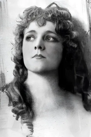 Photo of Alice Mann