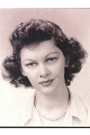 Photo of Anna Minot