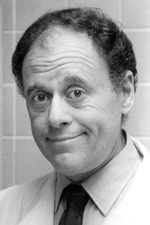 Photo of Bob Dishy