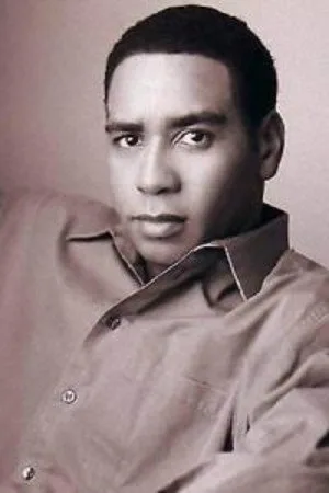 Photo of Chris Shields