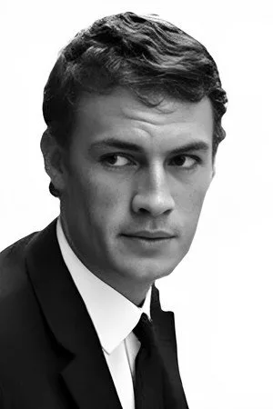 Photo of Claude Mann