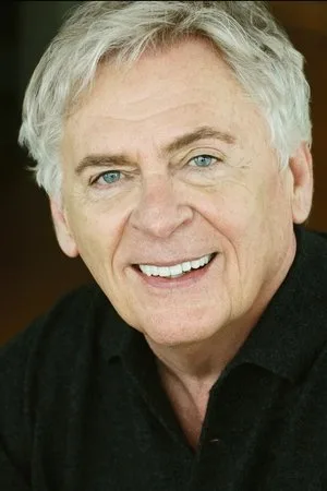 Photo of Daniel Davis