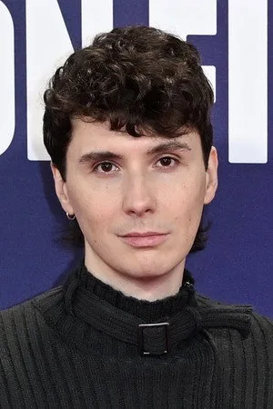 Photo of Daniel Howell
