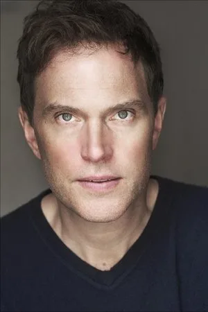 Photo of Daniel Lapaine