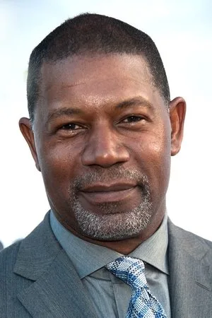 Photo of Dennis Haysbert