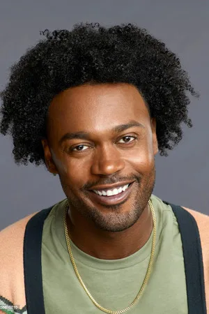 Photo of Echo Kellum