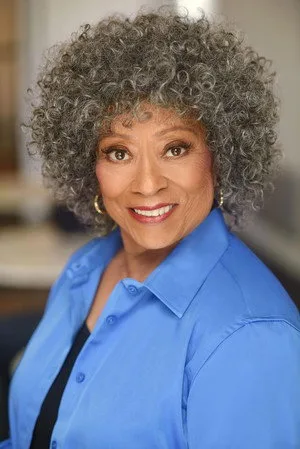 Photo of Gail Everett-Smith