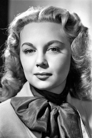 Photo of Joan Lorring