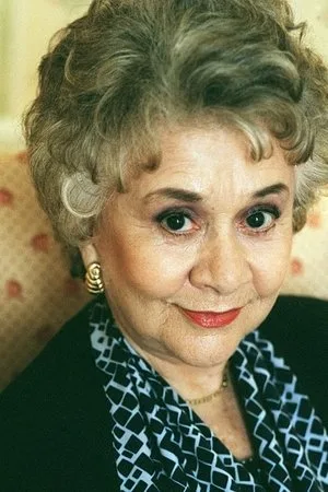 Photo of Joan Plowright