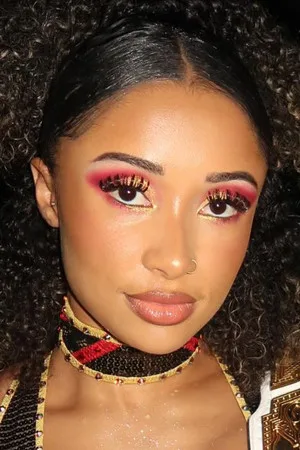 Photo of Lea Mitchell