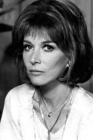 Photo of Lee Grant