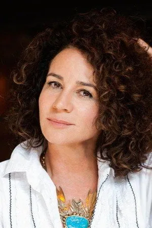 Photo of Lisa Eisner