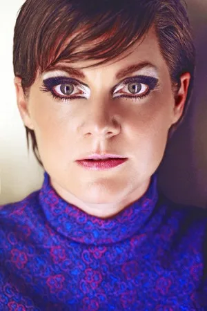 Photo of Lisa Hammer