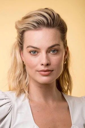 Photo of Margot Robbie