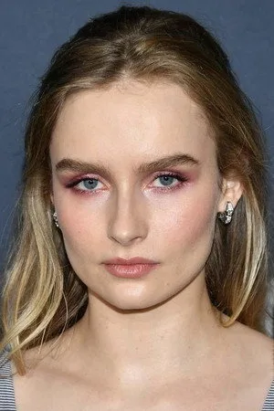 Photo of Olivia DeJonge