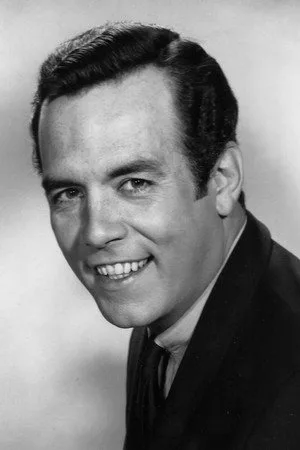 Photo of Pernell Roberts