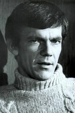 Photo of Peter Haskell