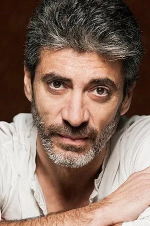 Photo of Rafael Rojas