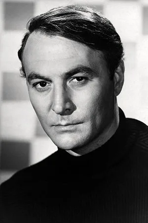 Photo of Robert Loggia