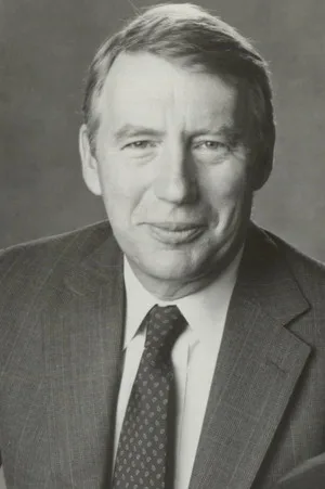 Photo of Robert MacNeil