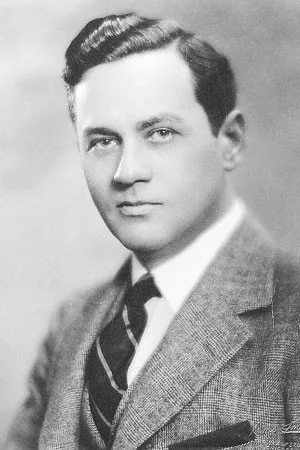 Photo of Sam Ash