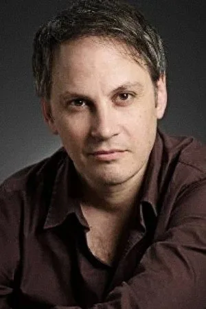 Photo of Simon Bossell