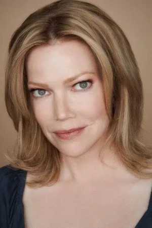 Photo of Stacey Travis