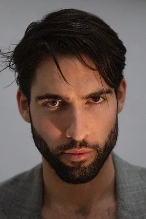 Photo of Victor Iván